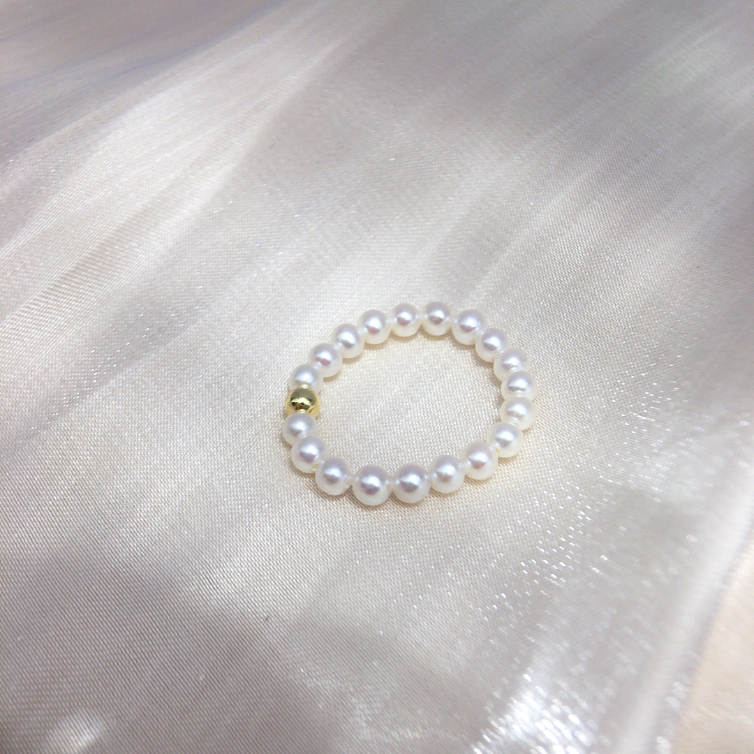 Custom Dainty Pearl Ring - Image 2
